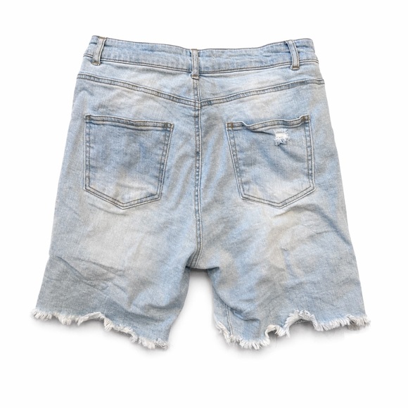 Fashion Nova High Rise Distressed Denim Shorts Light Wash Size M - Picture 2 of 3